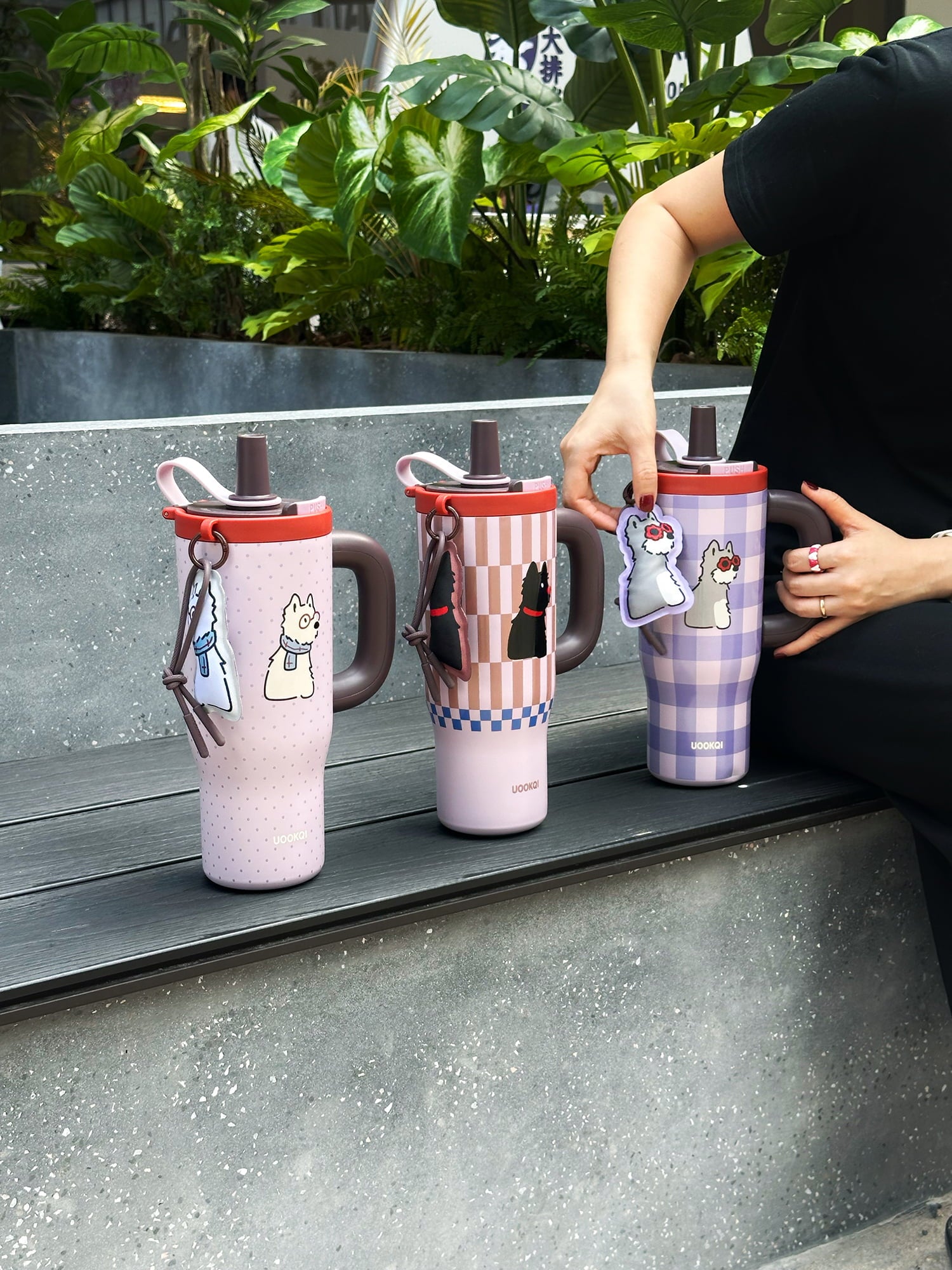 Uookqi Original Scottish Terrier Large Capacity Tumbler – 1200ML Cartoon Coffee Travel Mug with Thermal Insulation